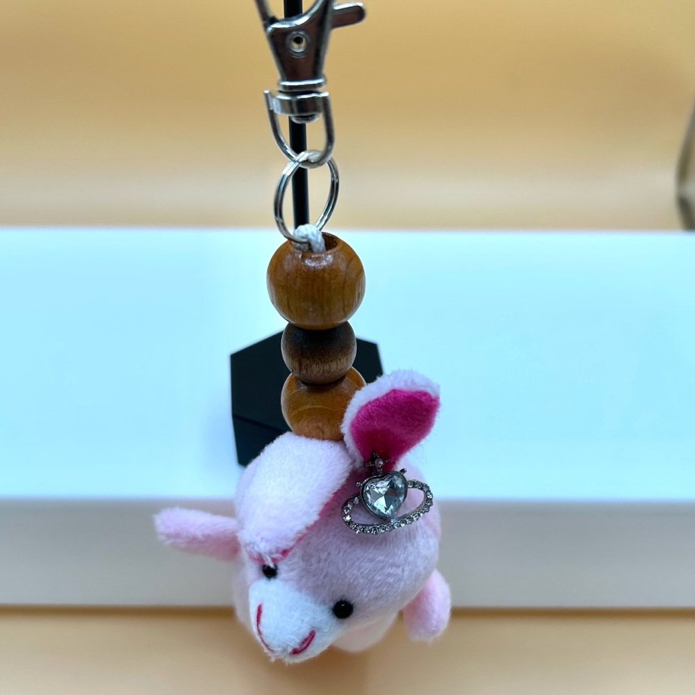 Pink Fashion Bunny Keychain - Picture 4 of 7